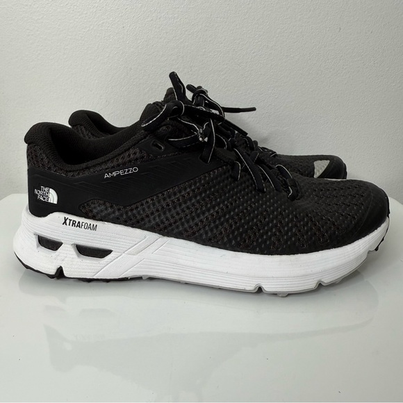The North Face Black White Ampezzo Running Shoe Women’s Size 6 - Picture 1 of 9
